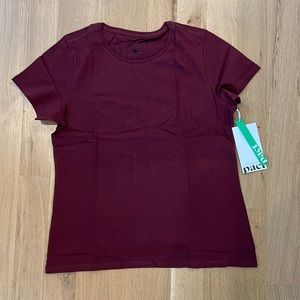 NWT Pact Organic Cotton Scoop Neck Crew Neck Tee Shirt Cabernet